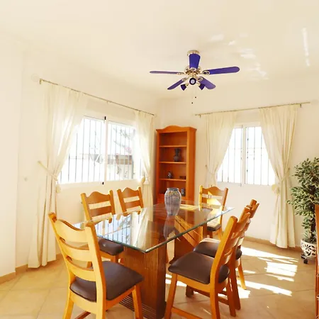 Lormar Spainsunrentals וילה
